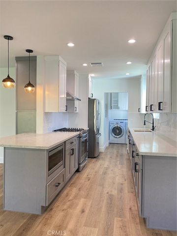 8045 Darby, Reseda, CA 91335