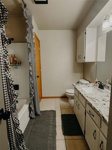 610 SE 7th Street, Lexington, OK 73051