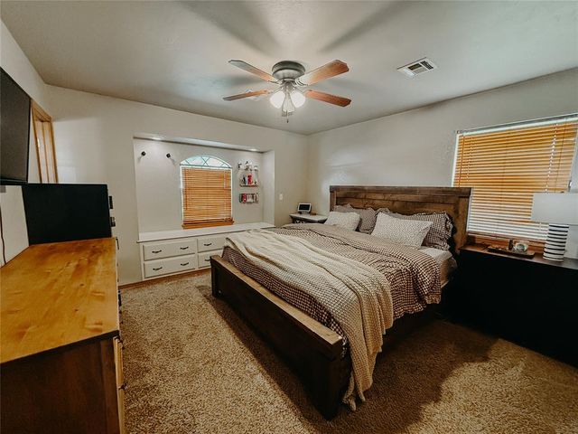 610 SE 7th Street, Lexington, OK 73051