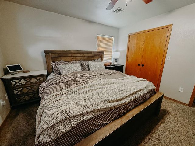 610 SE 7th Street, Lexington, OK 73051