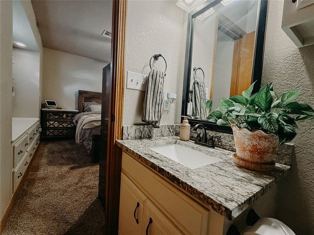 610 SE 7th Street, Lexington, OK 73051
