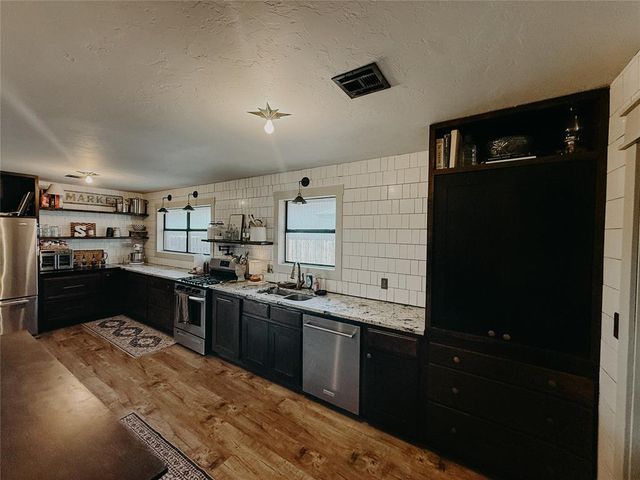 610 SE 7th Street, Lexington, OK 73051