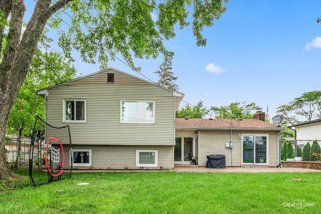 337 E Briarcliff Road, Bolingbrook, IL 60440