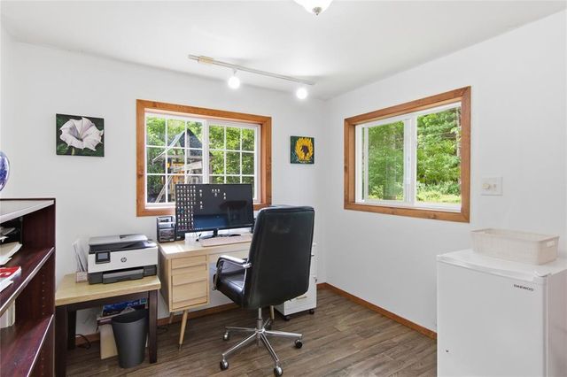 3206 Rosewood Lane, Eau Claire, WI 54703