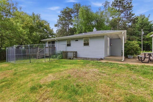 3206 Rosewood Lane, Eau Claire, WI 54703