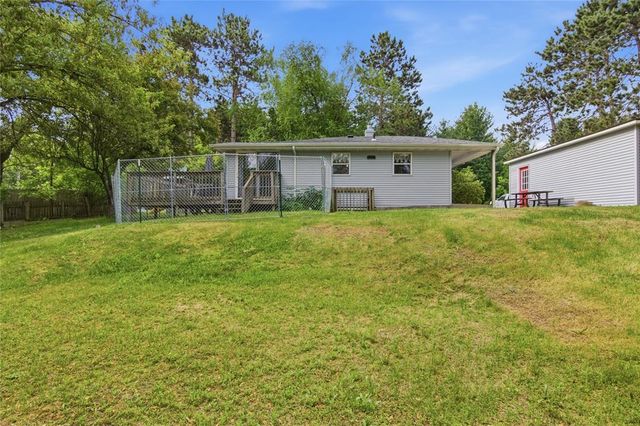 3206 Rosewood Lane, Eau Claire, WI 54703