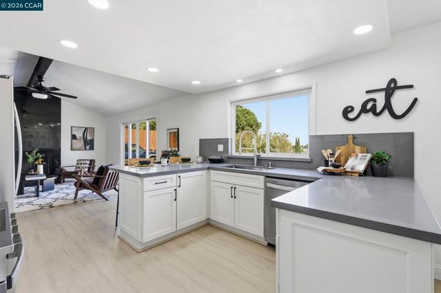 4295 Suzanne Dr, Pittsburg, CA 94565