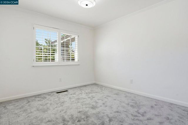 4295 Suzanne Dr, Pittsburg, CA 94565