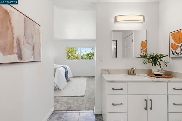 4295 Suzanne Dr, Pittsburg, CA 94565