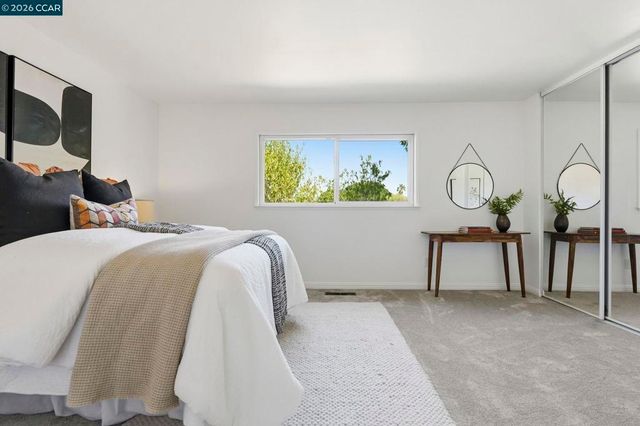 4295 Suzanne Dr, Pittsburg, CA 94565