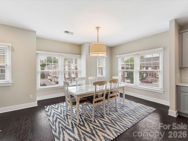 131 Grandin Road, Charlotte, NC 28208