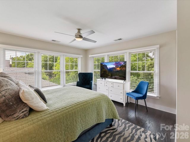 131 Grandin Road, Charlotte, NC 28208