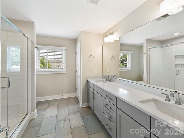 131 Grandin Road, Charlotte, NC 28208