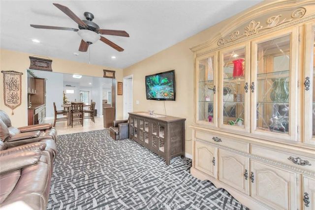 1537 Meadow Glen, Diamond Bar, CA 91765