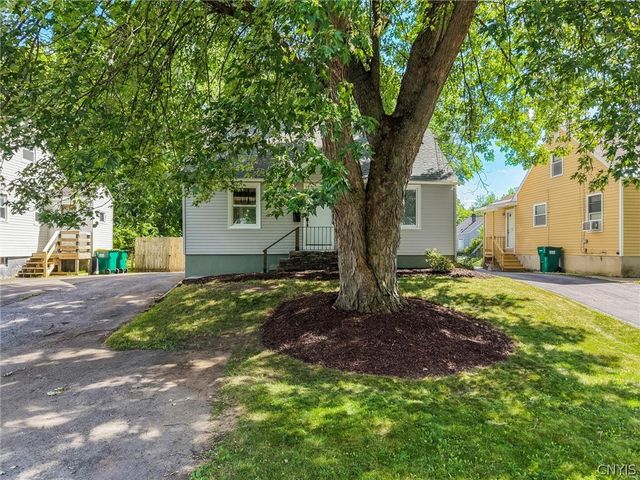123 Millen Drive, Clay, NY 13212
