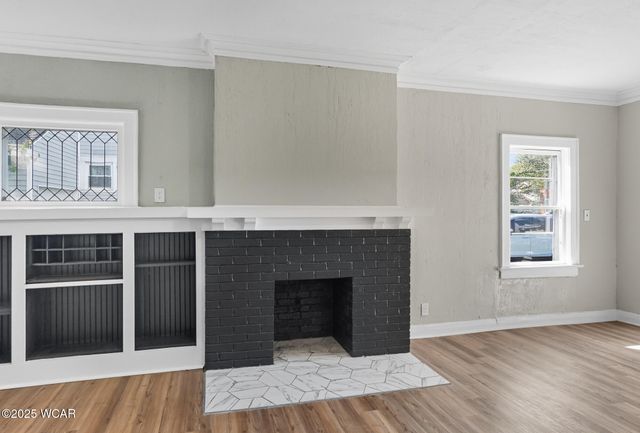 233 S Kenilworth Avenue, Lima, OH 45805