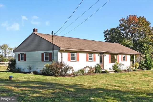 175 STRACK DR, Myerstown, PA 17067