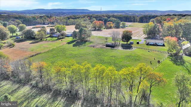 175 STRACK DR, Myerstown, PA 17067