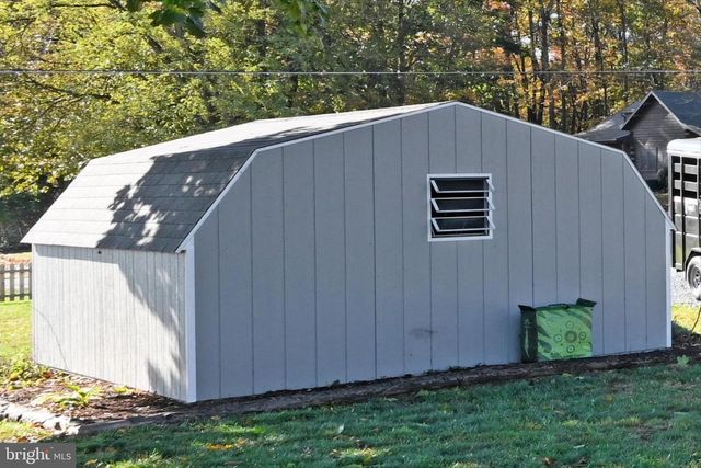 175 STRACK DR, Myerstown, PA 17067