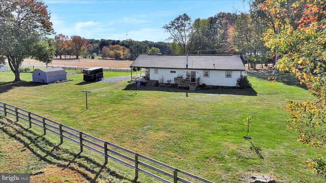 175 STRACK DR, Myerstown, PA 17067