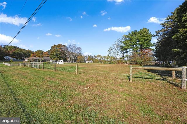 175 STRACK DR, Myerstown, PA 17067