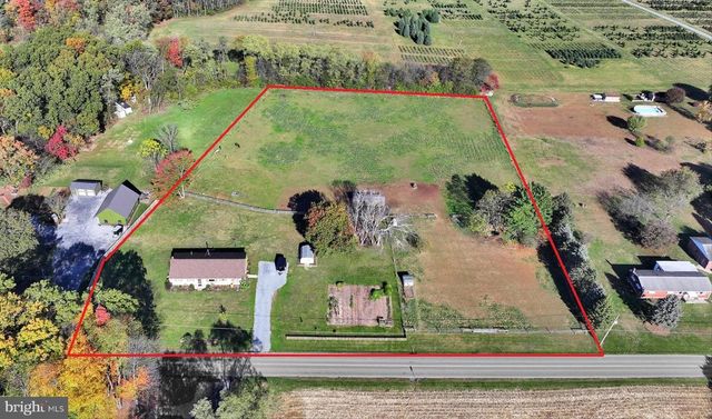 175 STRACK DR, Myerstown, PA 17067