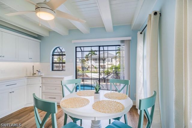 1283 Grand Canal DR, Naples, FL 34110