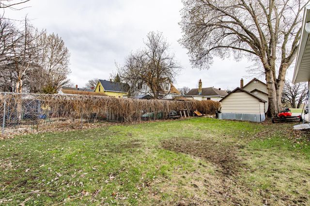 26 S Terrace N, Fargo, ND 58102