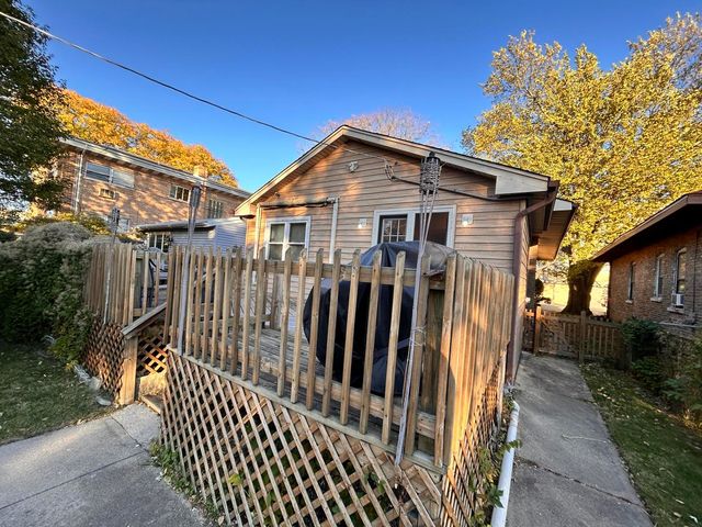 1307 S Harlem Avenue, Forest Park, IL 60130