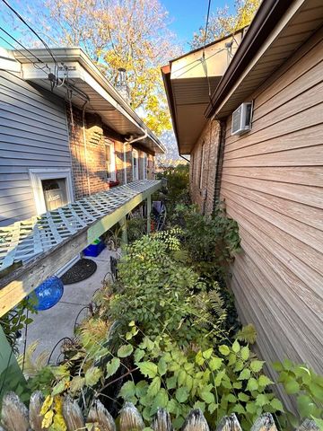 1307 S Harlem Avenue, Forest Park, IL 60130