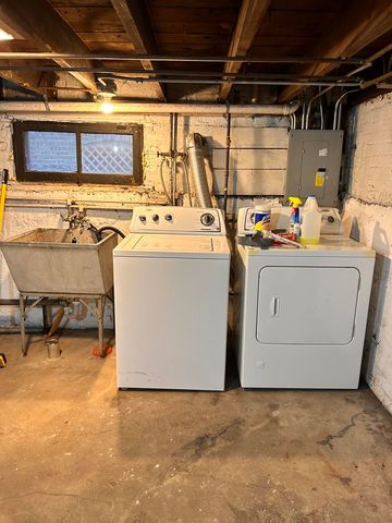 1307 S Harlem Avenue, Forest Park, IL 60130