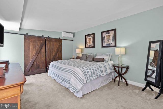 1518 MOUNT VERNON ST #3, Philadelphia, PA 19130