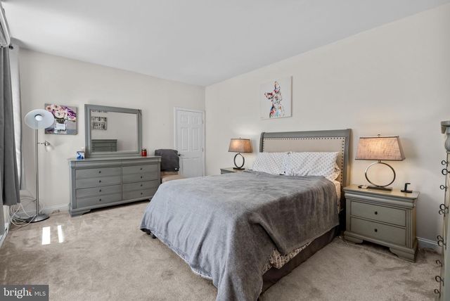 1518 MOUNT VERNON ST #3, Philadelphia, PA 19130