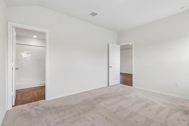 12317 Token TRL, Elgin, TX 78621