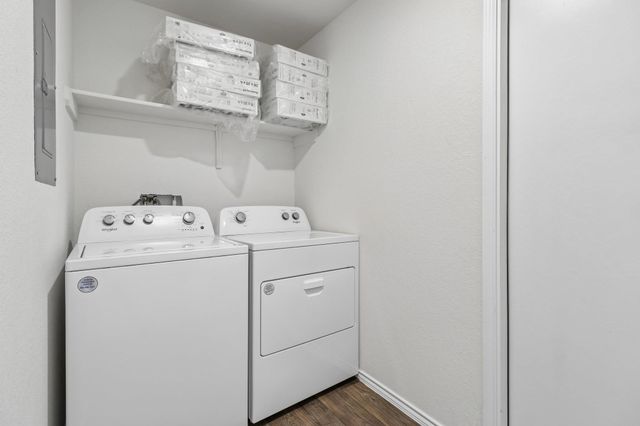 12317 Token TRL, Elgin, TX 78621