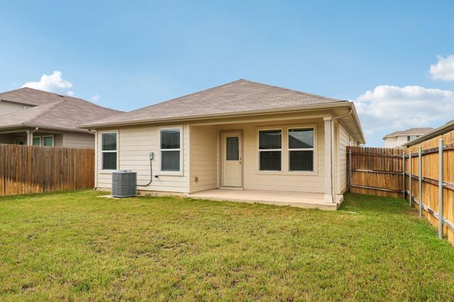 12317 Token TRL, Elgin, TX 78621