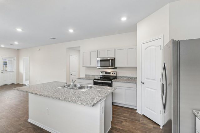 12317 Token TRL, Elgin, TX 78621