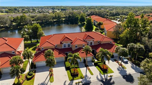 13831 Eagle Ridge Lakes DR 202, Fort Myers, FL 33912