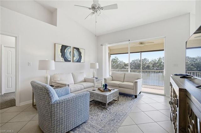 13831 Eagle Ridge Lakes DR 202, Fort Myers, FL 33912