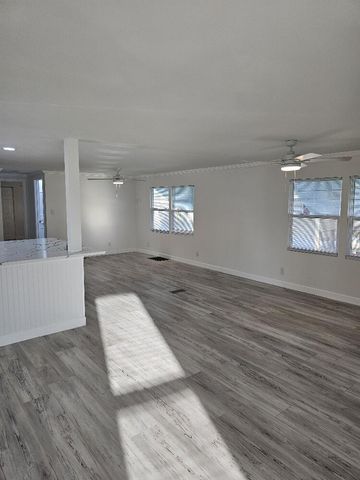 179 NE Emerald Drive, Jensen Beach, FL 34957