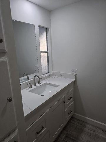 179 NE Emerald Drive, Jensen Beach, FL 34957