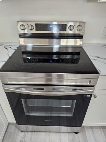 179 NE Emerald Drive, Jensen Beach, FL 34957