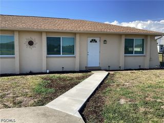 1123 NE 15th LN, Cape Coral, FL 33909