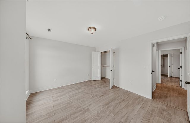 611 Arkansas Black, Centerton, AR 72712