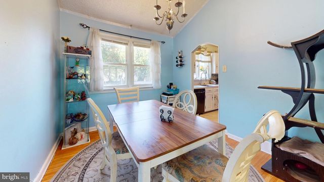 28 WASHINGTON AVE, Beverly, NJ 08010