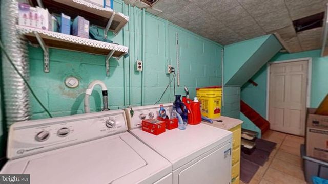28 WASHINGTON AVE, Beverly, NJ 08010