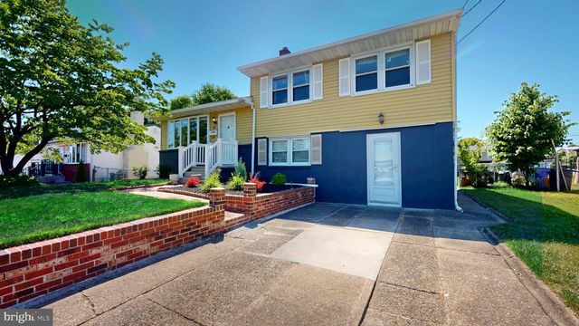 28 WASHINGTON AVE, Beverly, NJ 08010