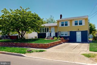 28 WASHINGTON AVE, Beverly, NJ 08010