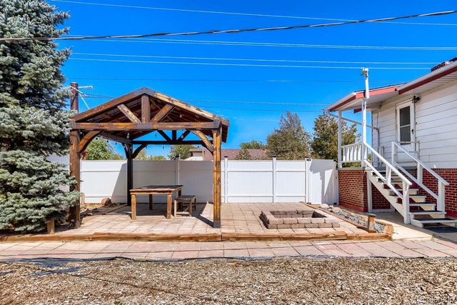 831 Mckinley Avenue, Fort Lupton, CO 80621