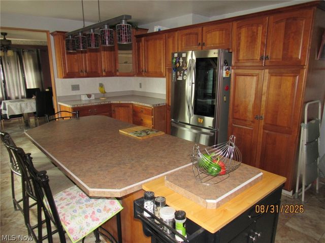 1733 E 238th Street, Euclid, OH 44117